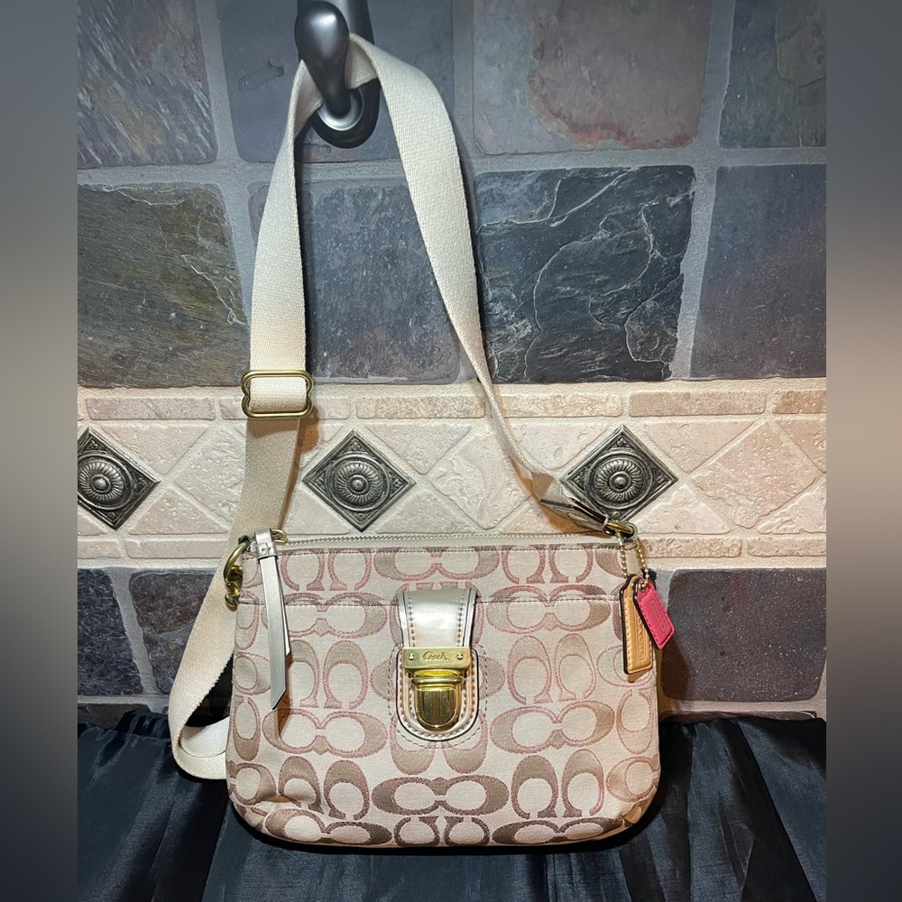 EUC Vintage Coach Poppy Daisy Outline Metallic Crossbody tan and pink